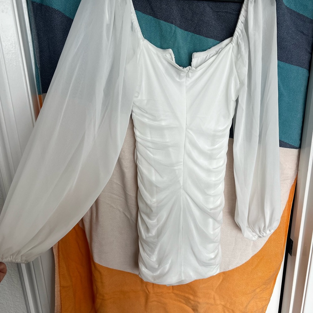 BRIDAL/BACH/RECEPTION DRESS - Picture 4 of 7